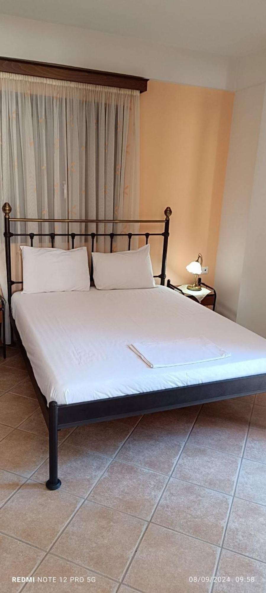 Evinos Village Resort Gefira Mpania Екстериор снимка