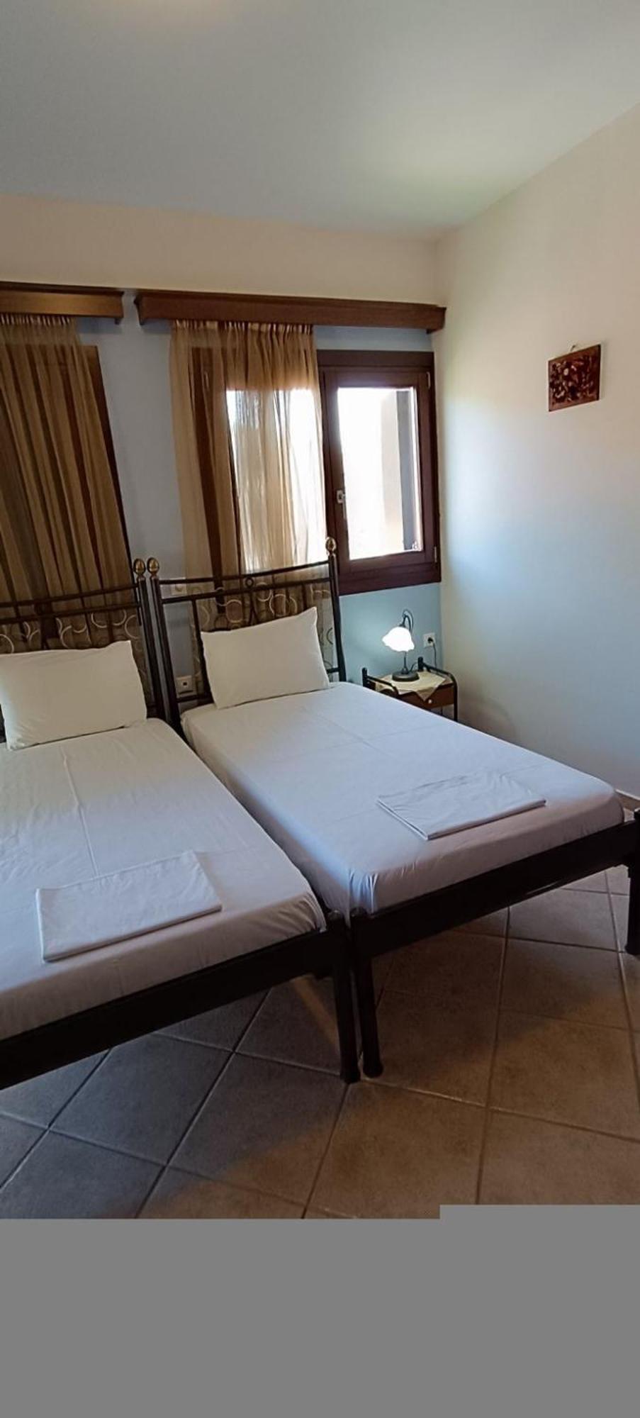 Evinos Village Resort Gefira Mpania Екстериор снимка
