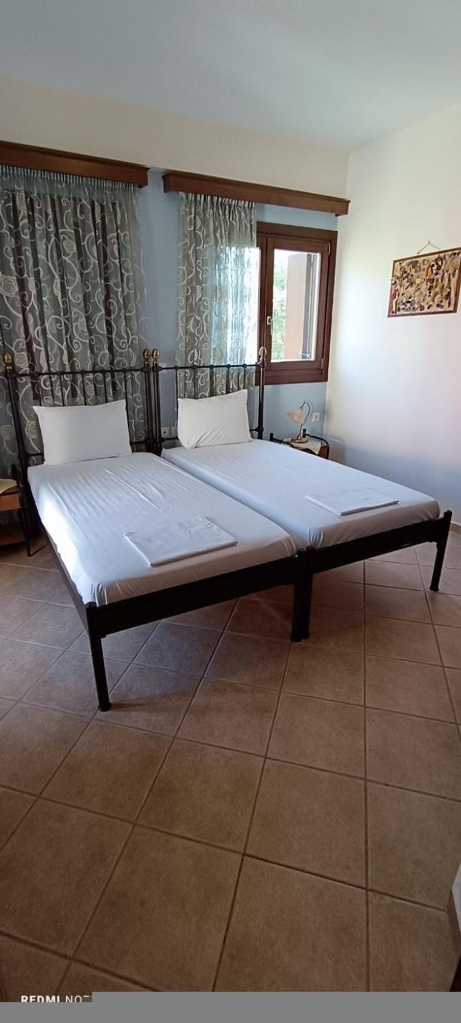 Evinos Village Resort Gefira Mpania Екстериор снимка