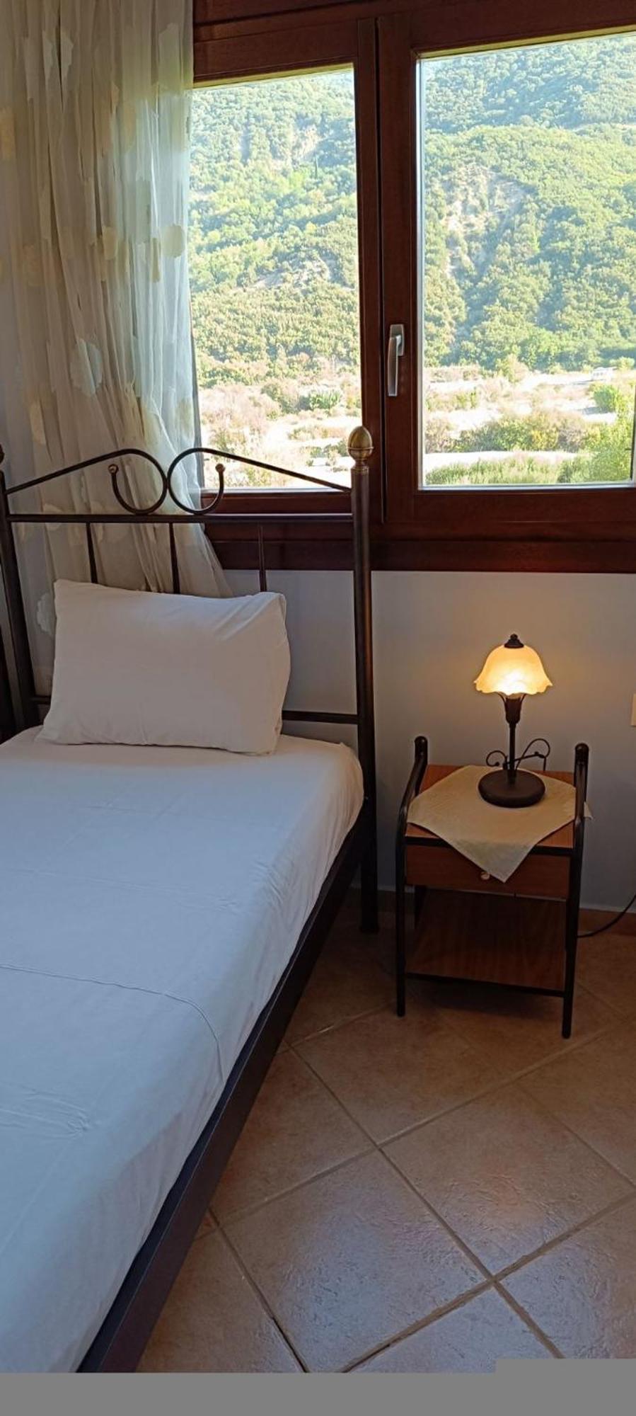 Evinos Village Resort Gefira Mpania Екстериор снимка