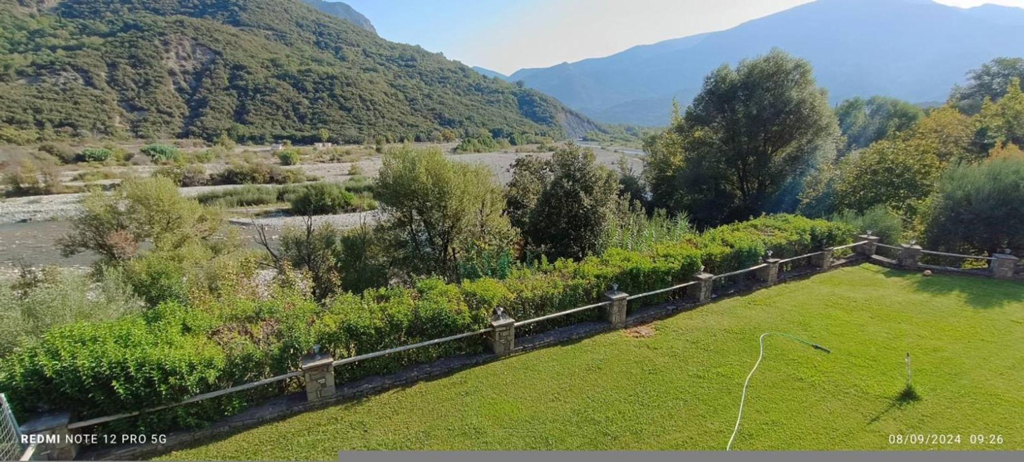 Evinos Village Resort Gefira Mpania Екстериор снимка
